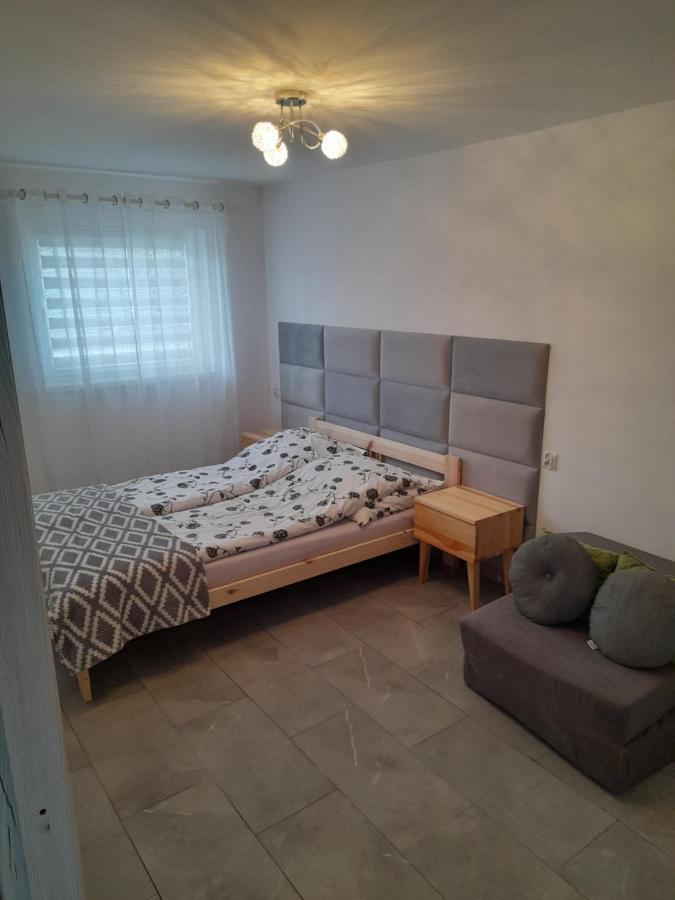 Apartament Lotos Zator Exteriör bild